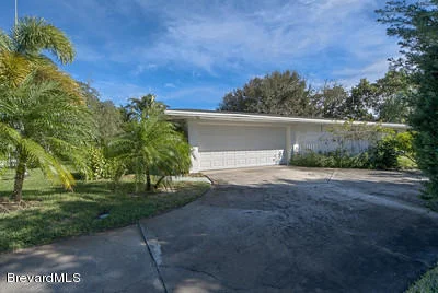 Photo of 223 Melbourne Avenue
