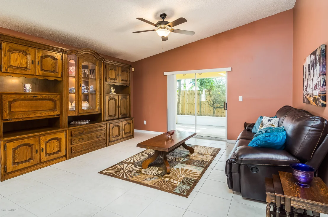 Photo of 2881 Saint James Lane