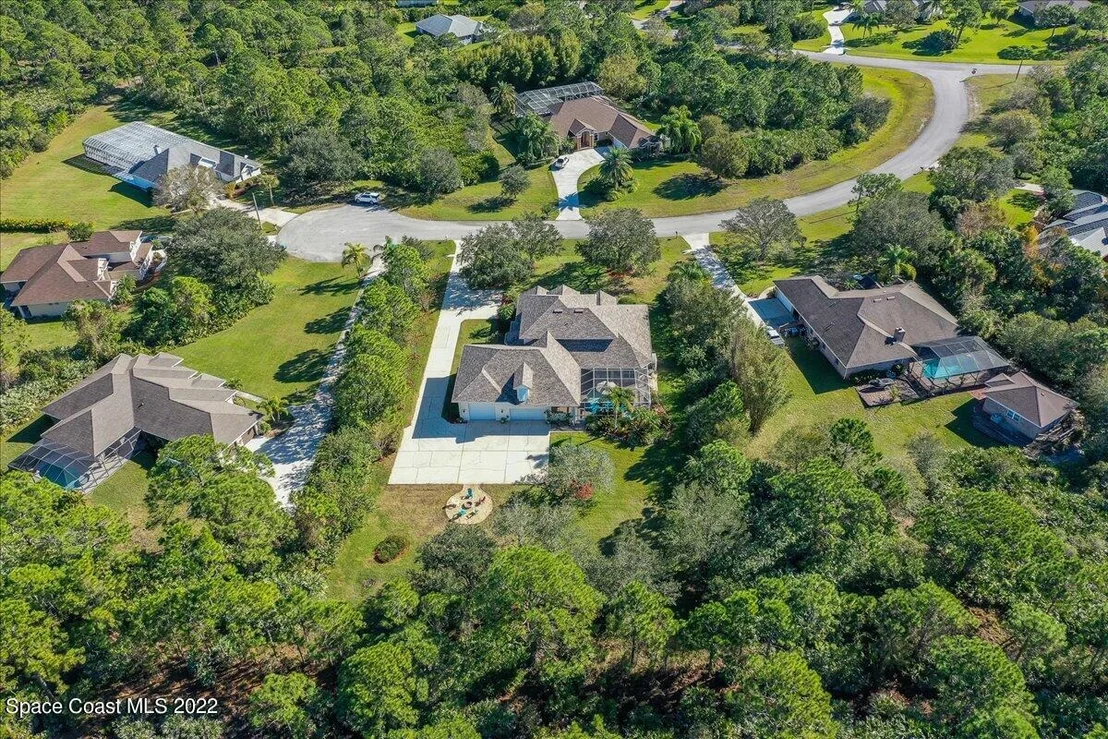 Photo of 5130 Red Bay Lane