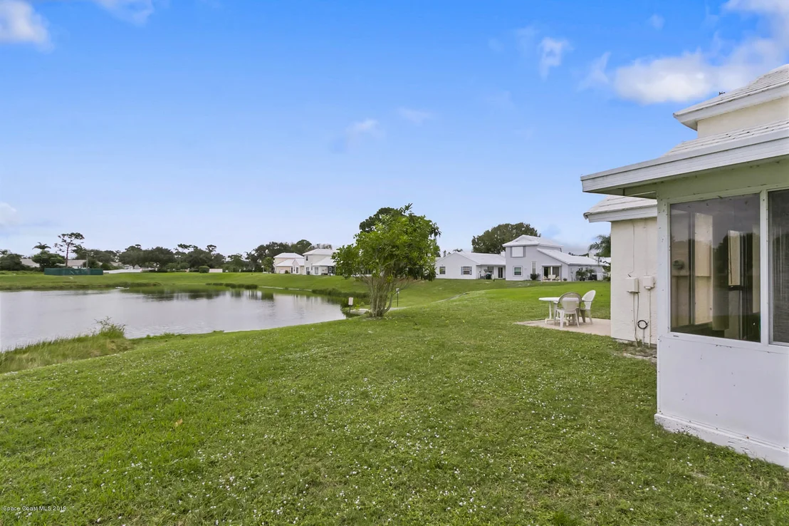 Photo of 1013 Goldenrod Circle NE