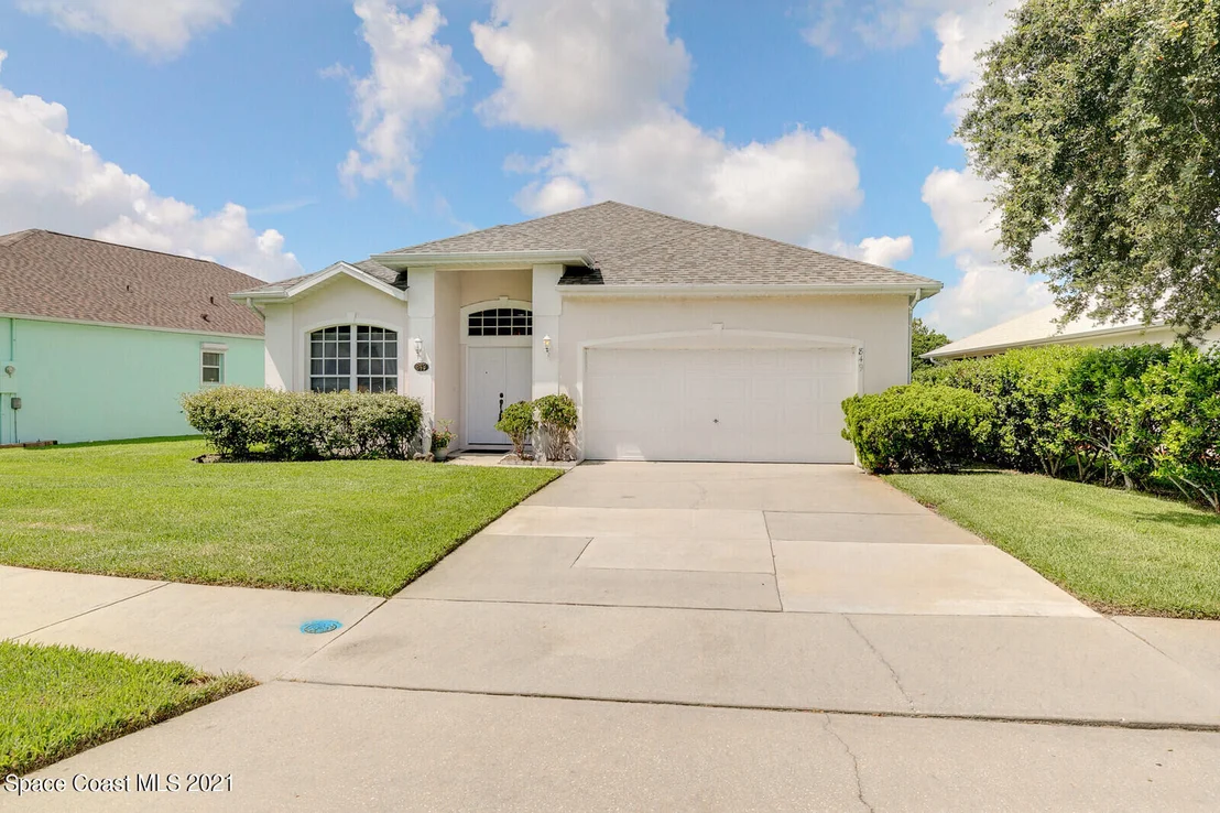 Photo of 849 Villa Drive