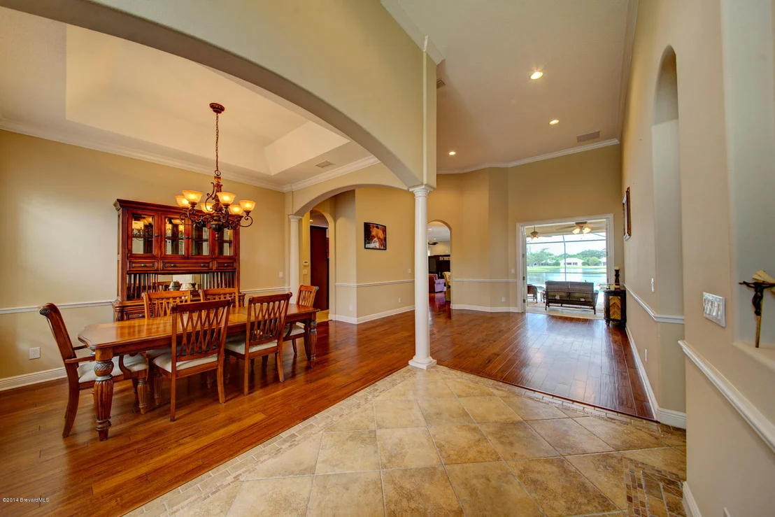Photo of 2224 Botanica Circle