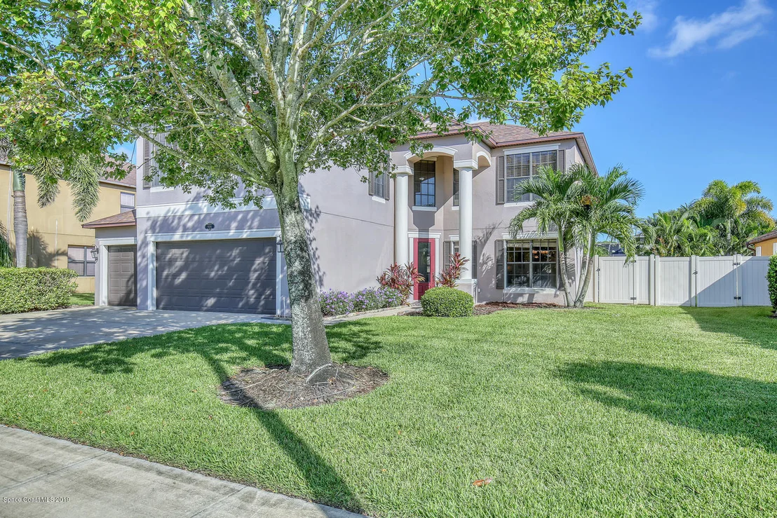 Photo of 944 Whetstone Place
