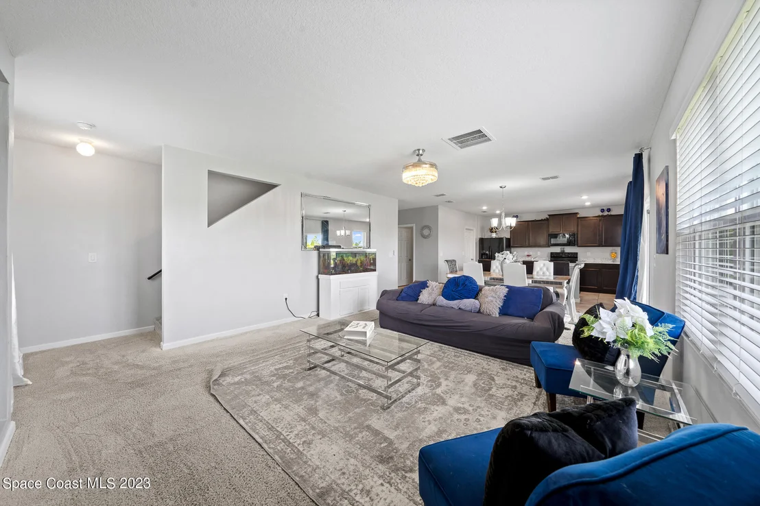 Photo of 215 Sorrento Drive