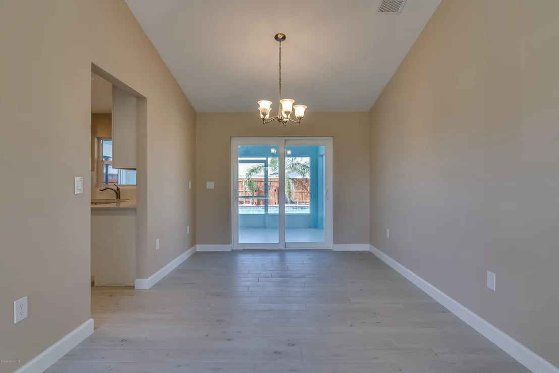 Photo of 360 Lee Avenue