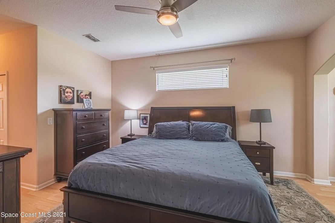 Photo of 324 Abernathy Circle