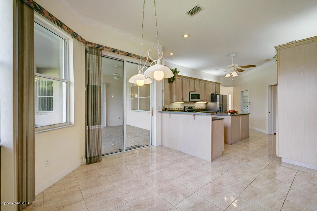 Photo of 843 Spring Oak Drive