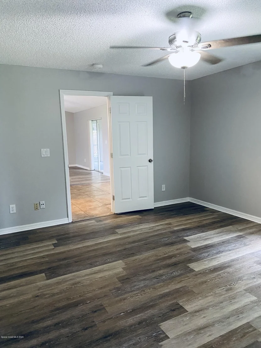 Photo of 6100 Edison Street