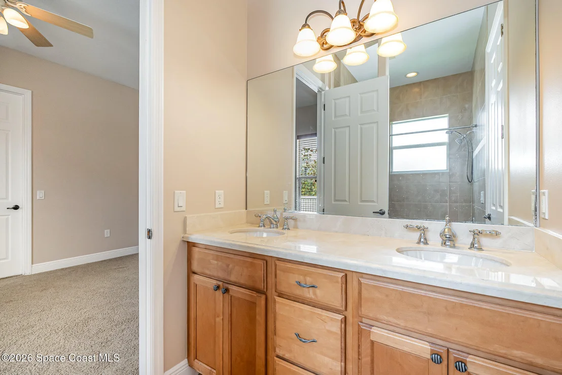 Photo of 291 Devlin Court SE