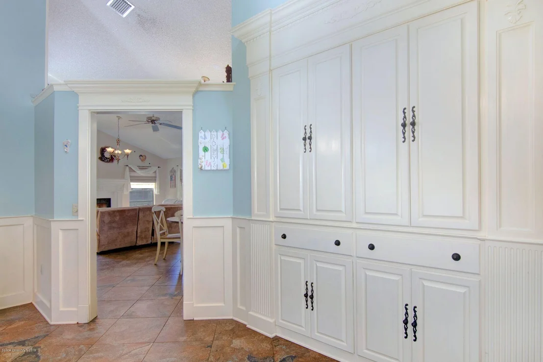 Photo of 855 Yorktowne Drive
