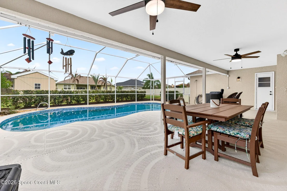 Photo of 1386 York Circle