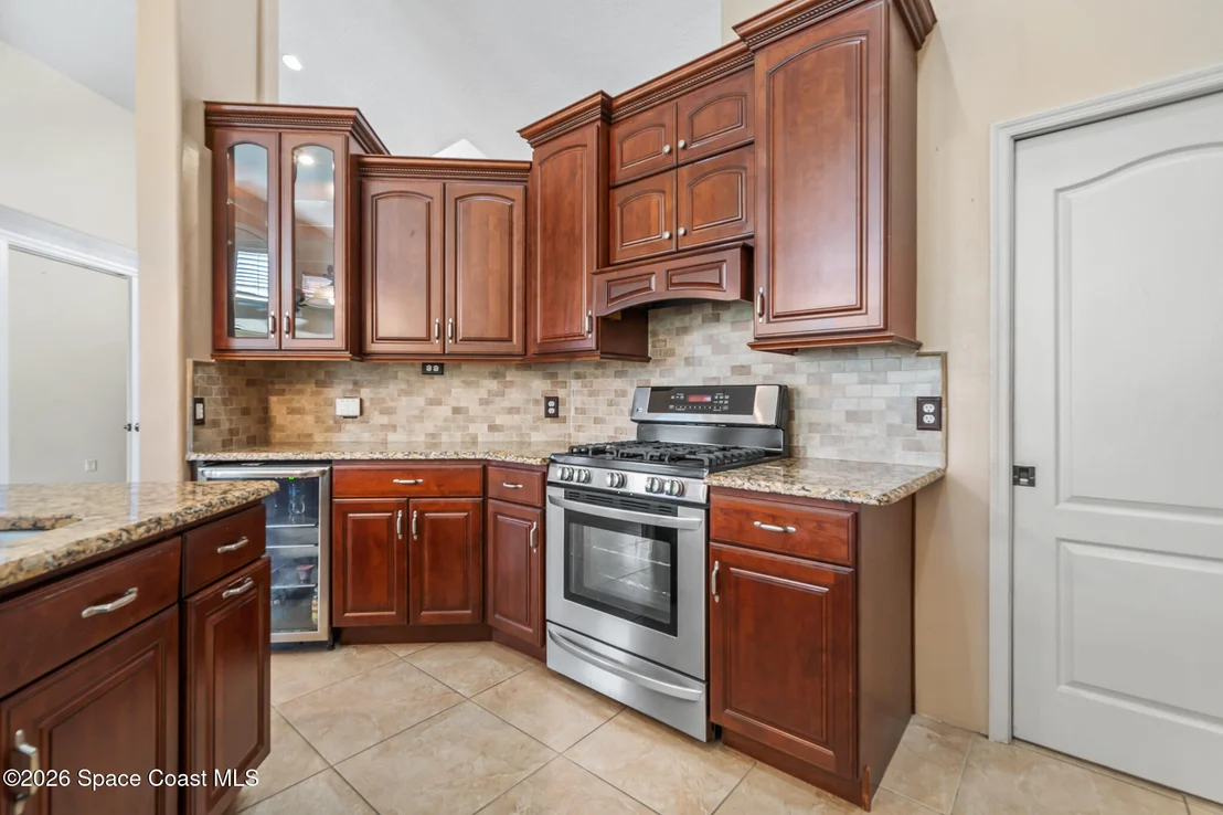 Photo of 751 Lake Drive
