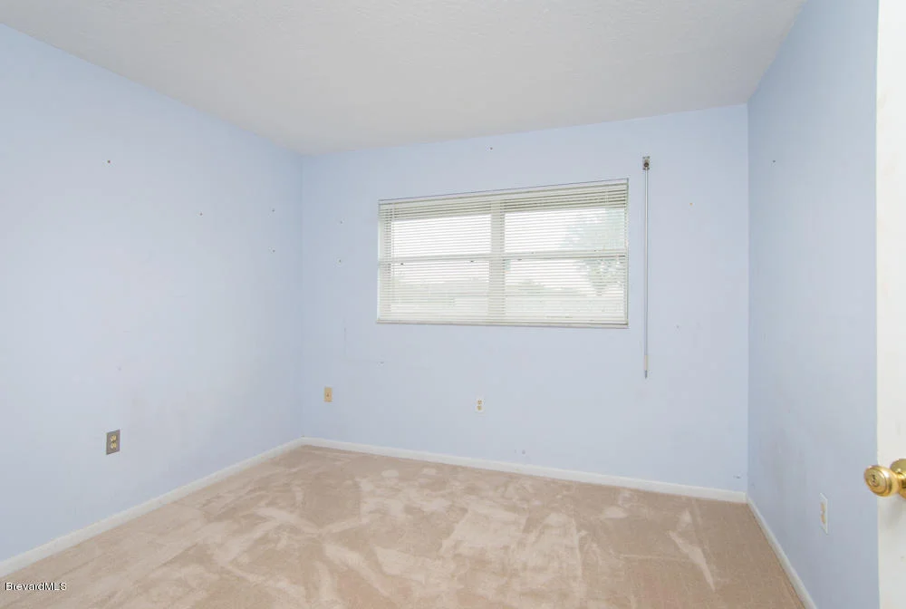Photo of 452 Sparrow Drive