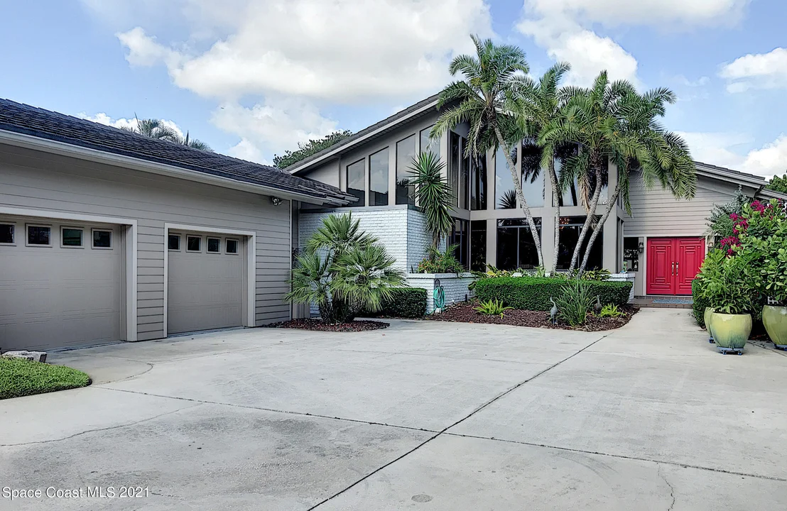 Photo of 242 River Walk Drive