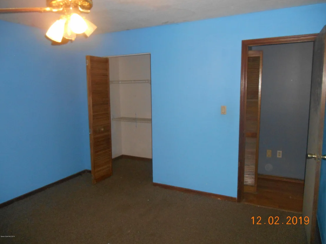 Photo of 3740 Milwaukee Avenue