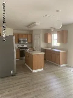 Photo of 6955 Briggs Avenue