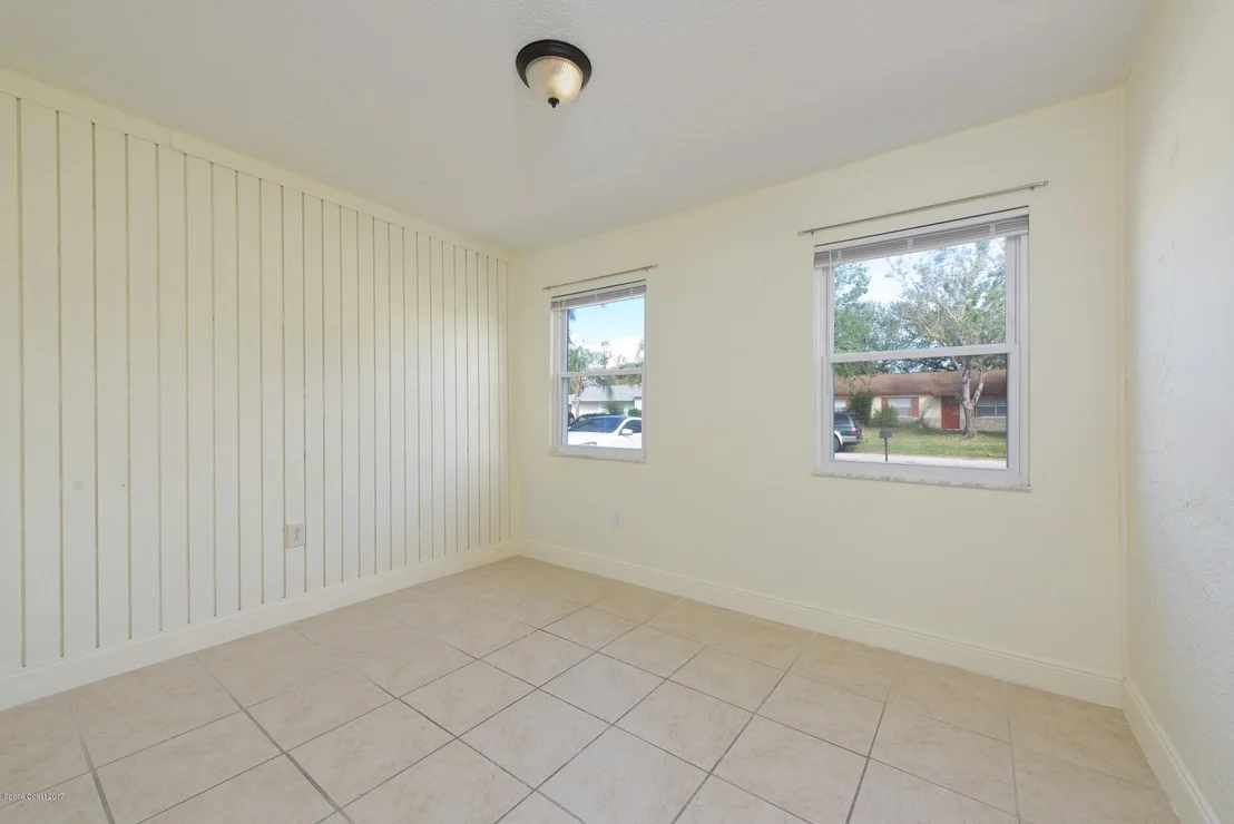 Photo of 2855 Lancaster Road
