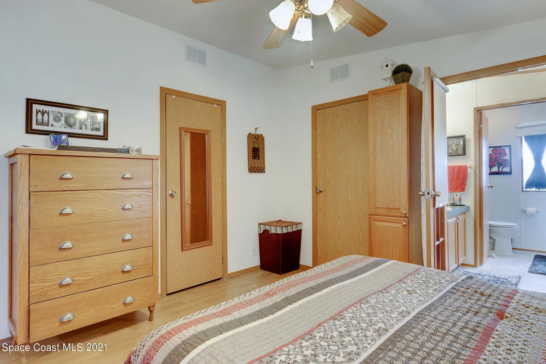 Photo of 5381 Bison Street
