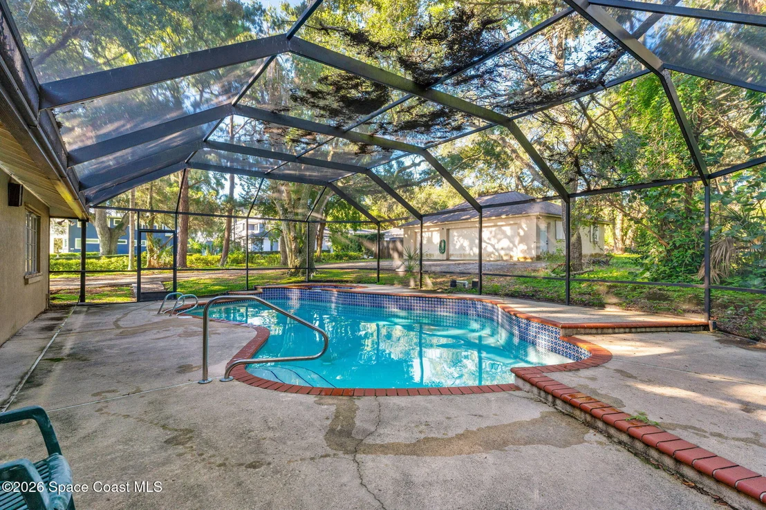 Photo of 925 N Indian River Drive