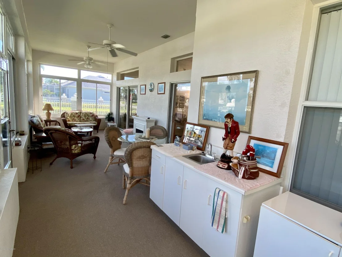 Photo of 2652 Addington Circle