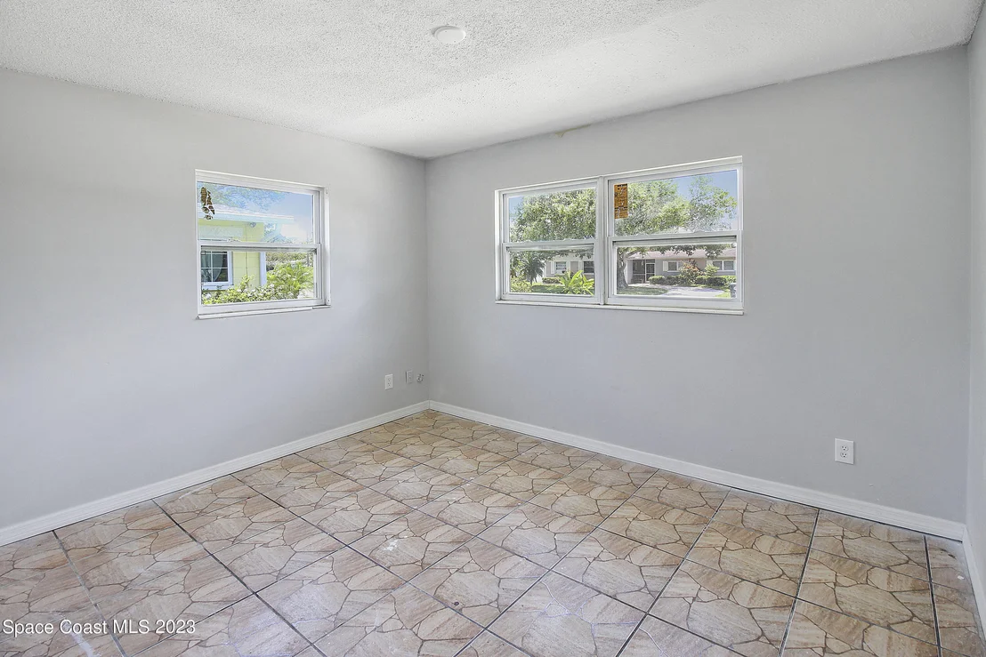 Photo of 985 Palmer Street