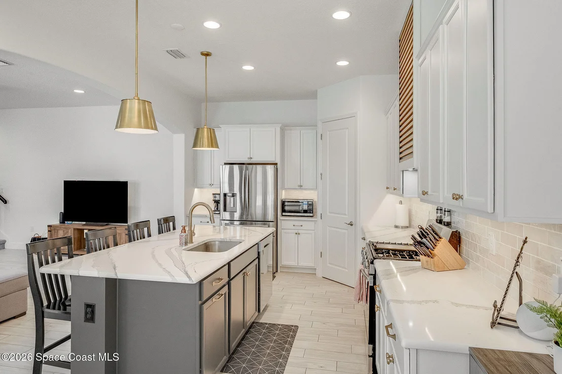Photo of 8048 Gullen Drive