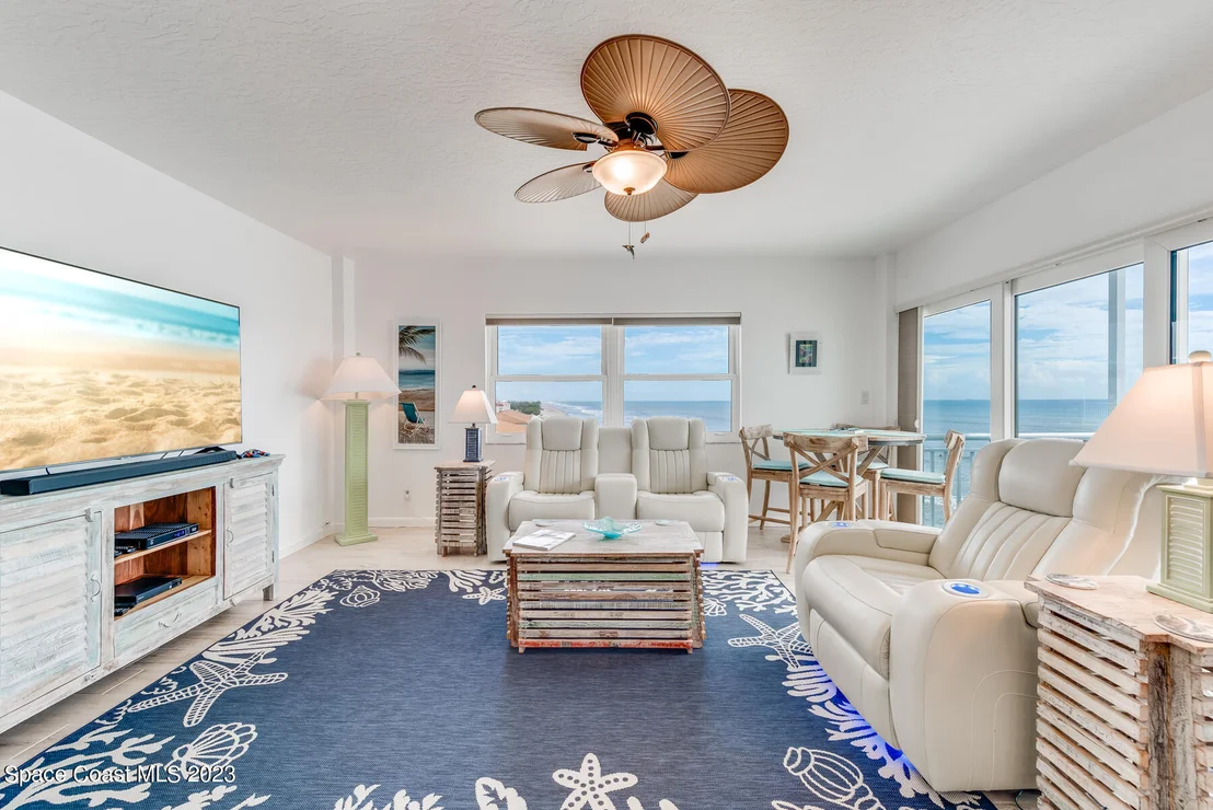 Photo of Unit 607 at 205 Highway A1a