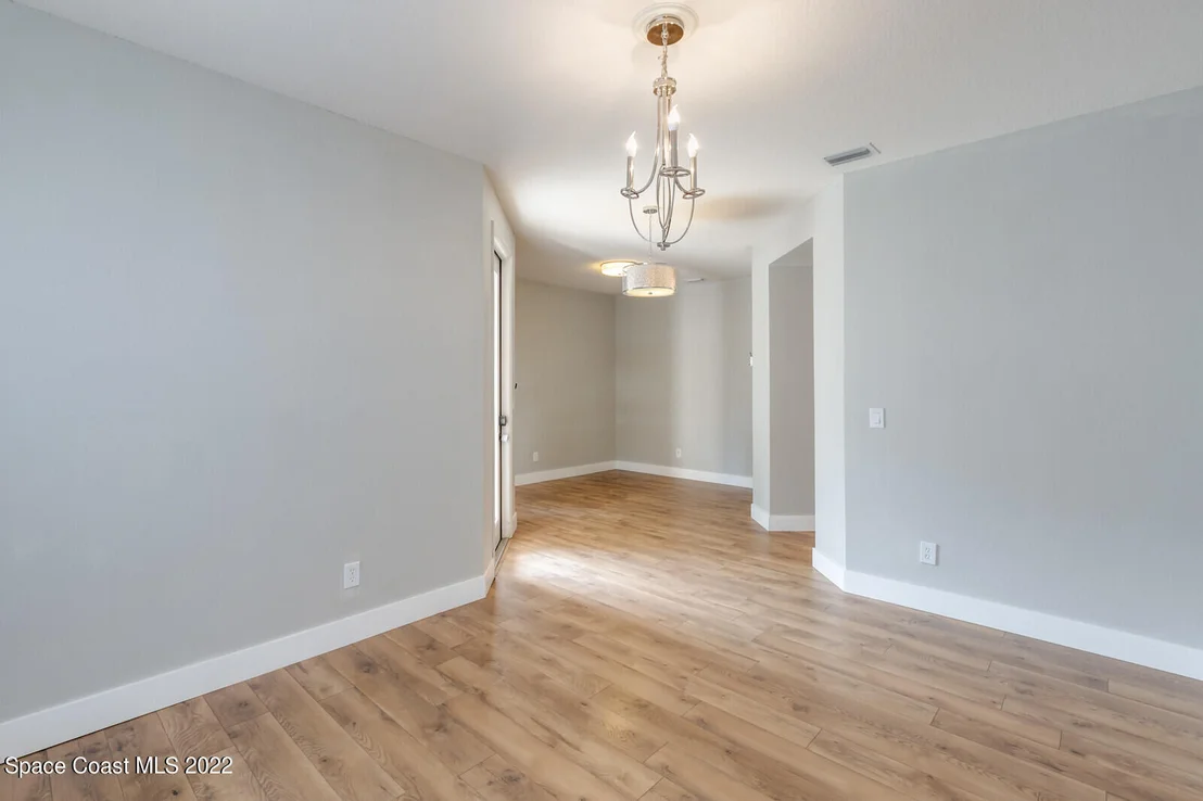 Photo of 3775 Thayer Lane