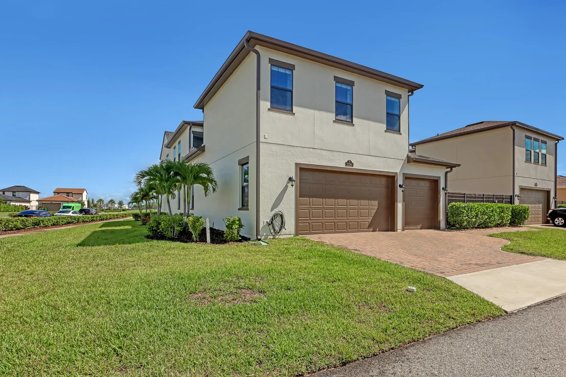 Photo of 2294 Pravny Lane