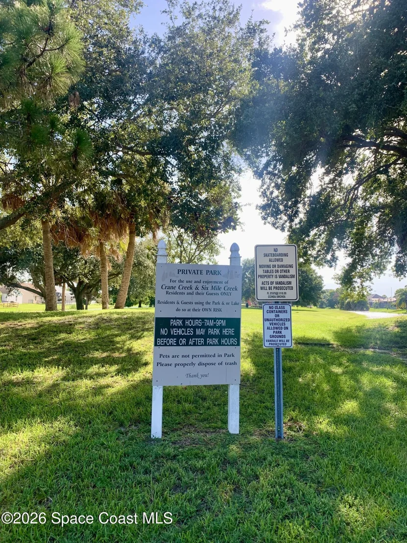 Photo of 1871 Thesy Drive