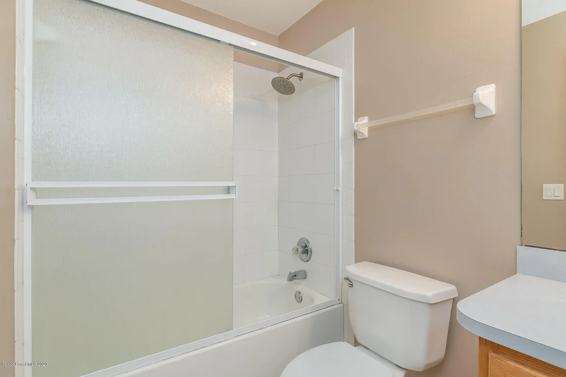 Photo of 895 Villa Drive