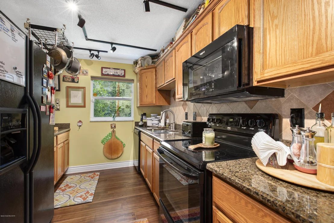 Photo of 1698 Silverado Drive