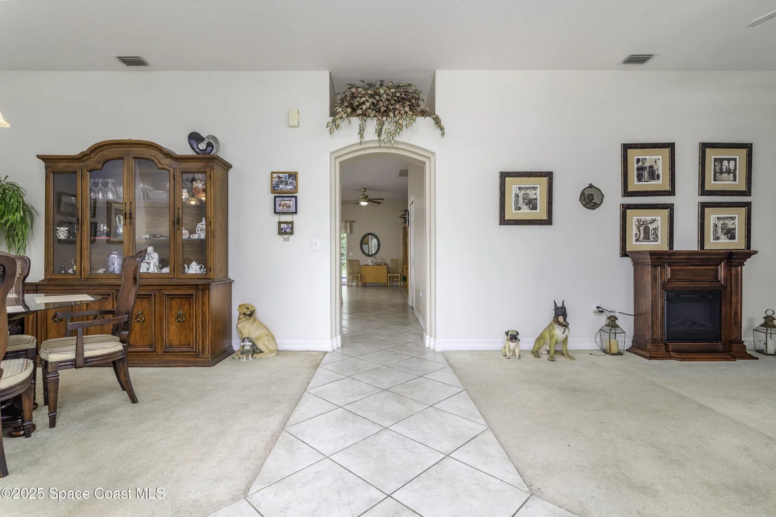 Photo of 386 Valencia Road