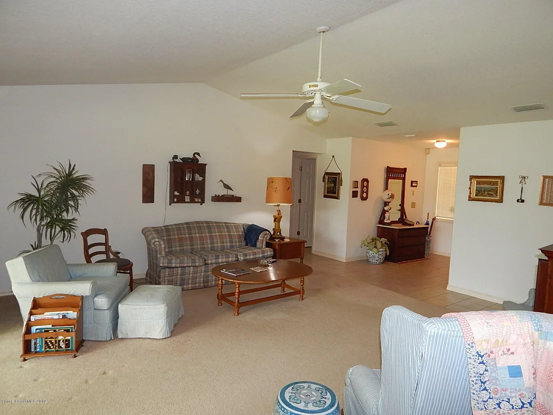 Photo of 245 Gray Road