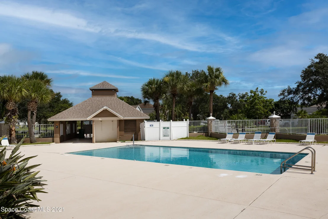 Photo of 8060 Bracken Lane