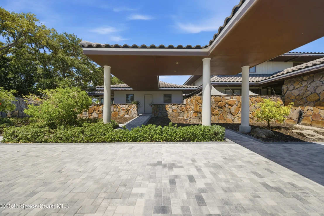 Photo of 722 Loggerhead Island Drive