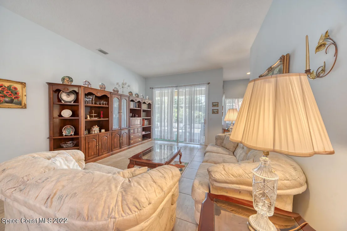 Photo of 4758 Alamanda Drive