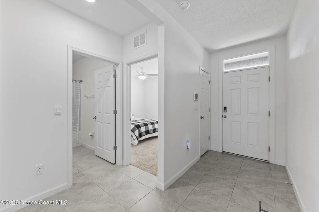 Photo of 7284 Topaz Drive
