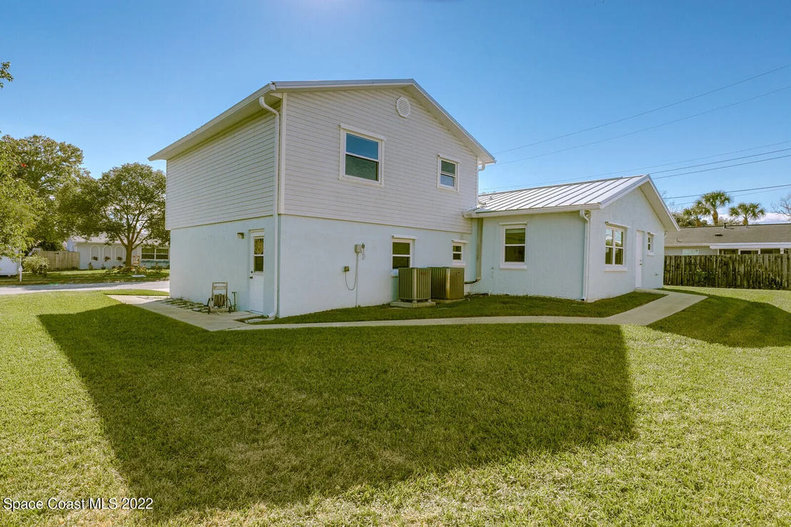 Photo of 856 Westport Drive