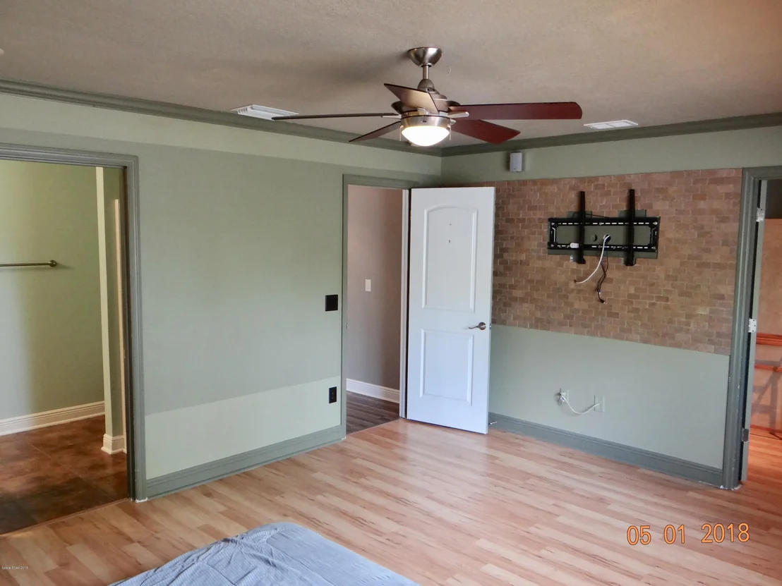 Photo of 2153 Merlin Drive
