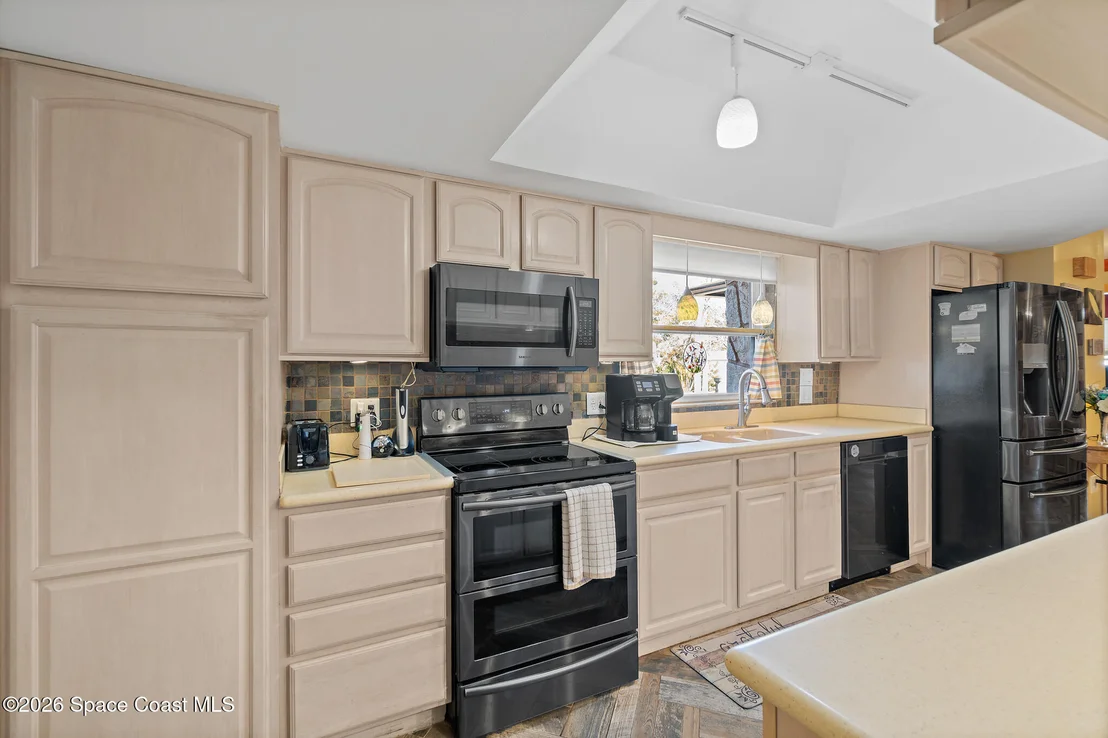 Photo of 1497 Hendren Drive