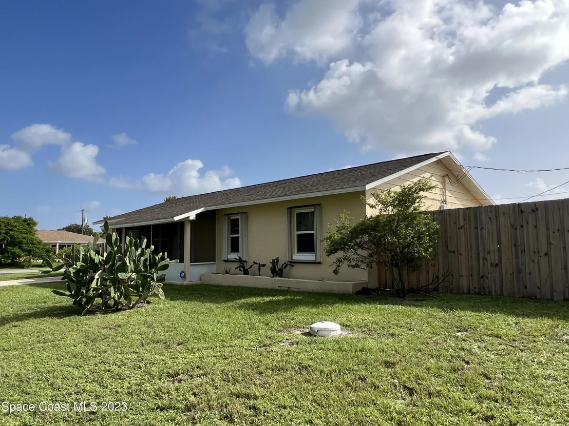 Photo of 283 Fecco Street