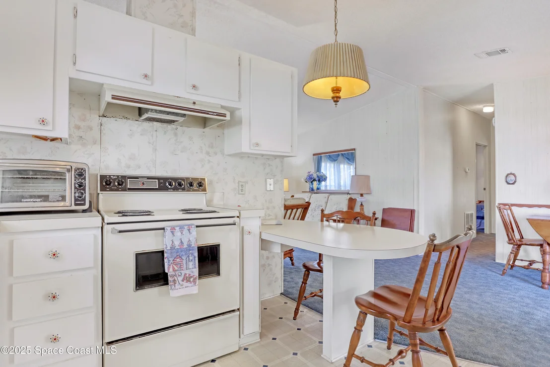 Photo of 4438 Twin Lakes Drive