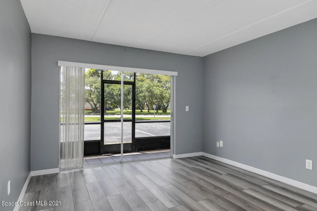 Photo of Unit 122 at 3001 Thrush Drive
