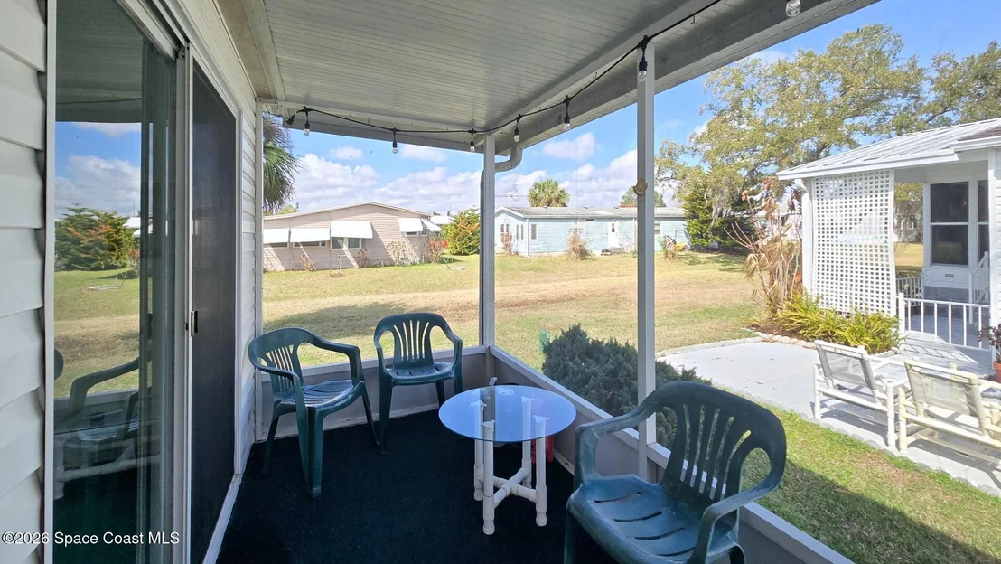 Photo of 306 Buttonwood Court