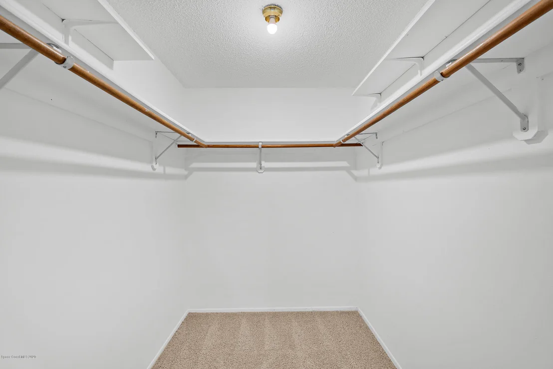 Photo of 6387 Cable Avenue
