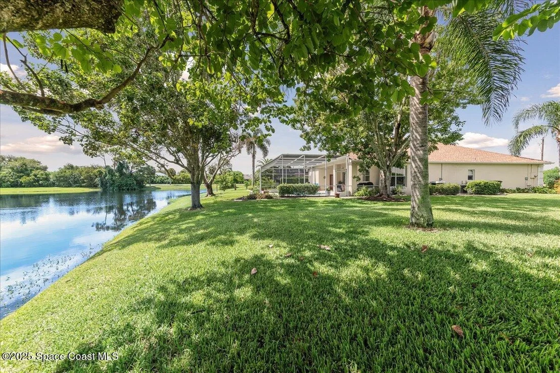 Photo of 623 Autumn Glen Drive