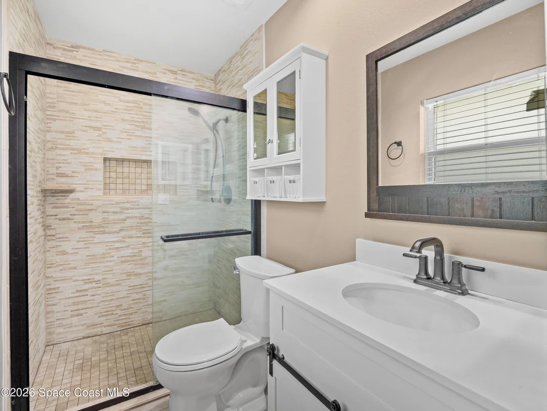 Photo of 956 Beechfern Lane