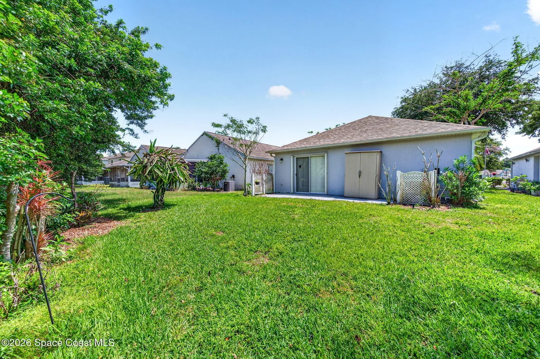 Photo of 2125 Redwood Circle NE