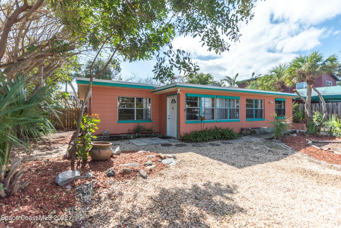Photo of 307 Meridian Drive
